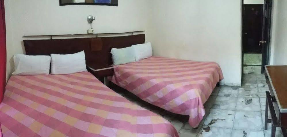 Hotel Colon De Zacatecas Dış mekan fotoğraf